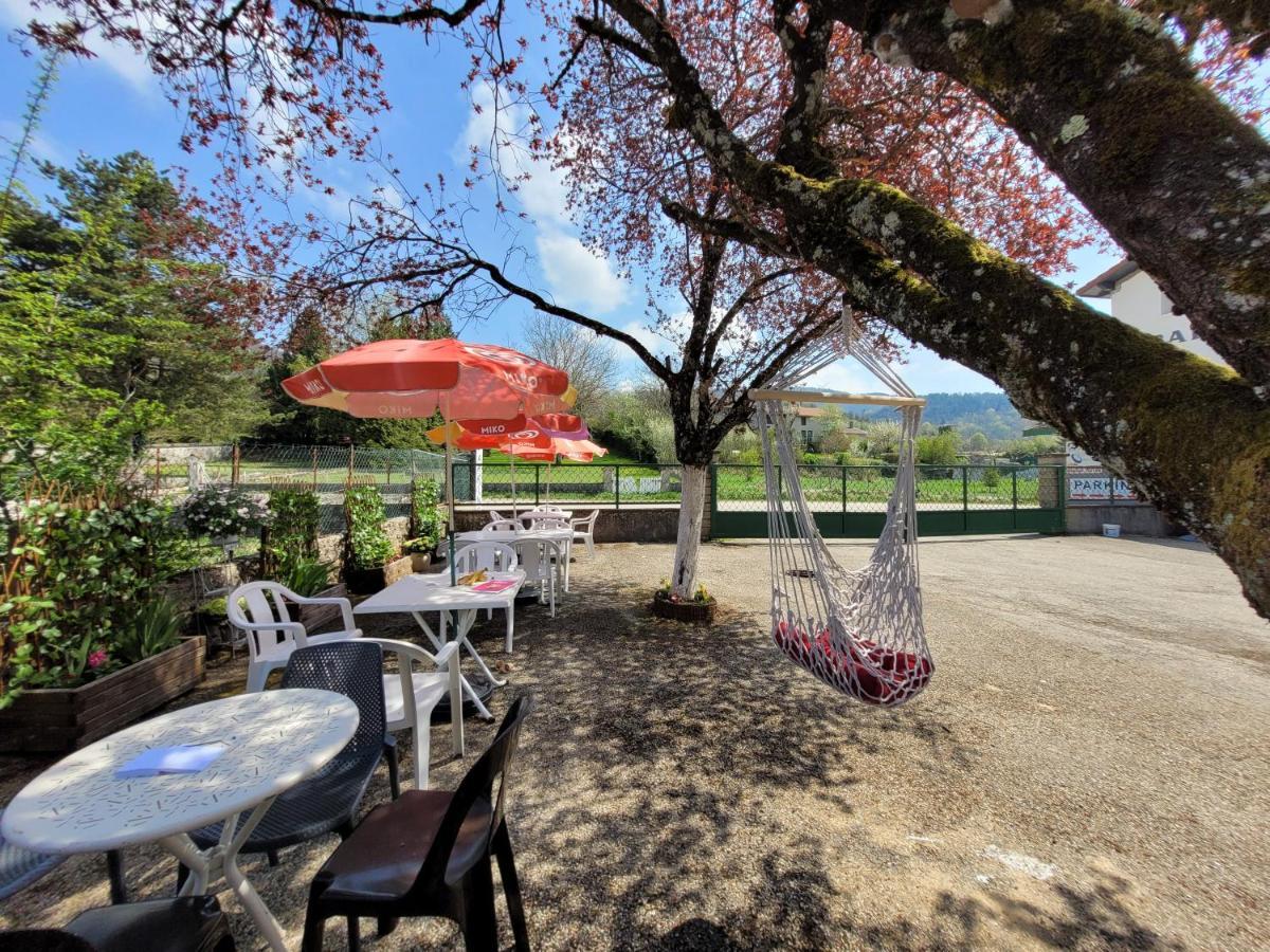 Hotel Restaurant Carrier Labalme Exterior photo